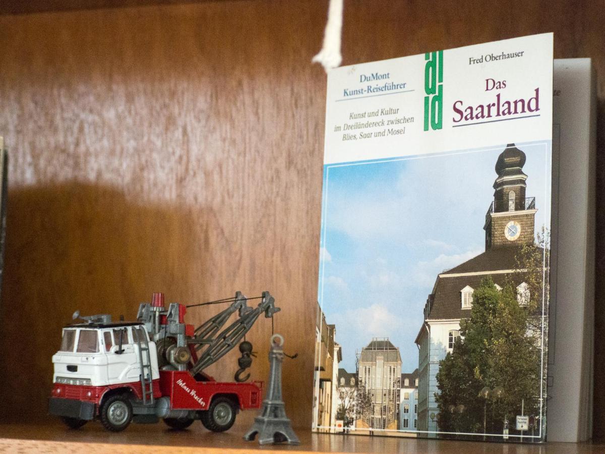 Im Grünen am Stadtrand Saarbrücken Exterior foto